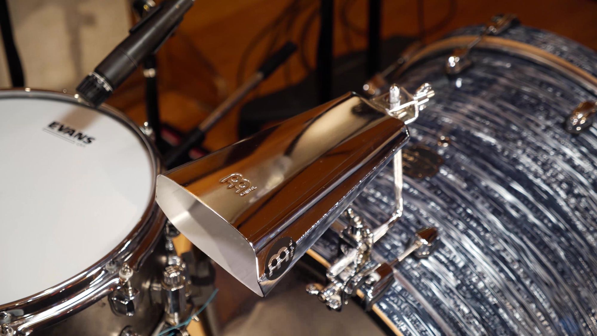 マイネル　カウベル　STB80B-CH Amazon.com: Meinl Percussion STB80B-CH 8-Inch Big Mouth